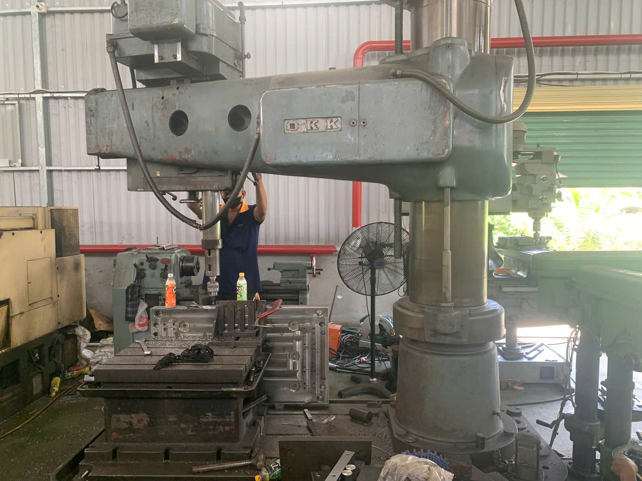 Milling machine 4.jpg